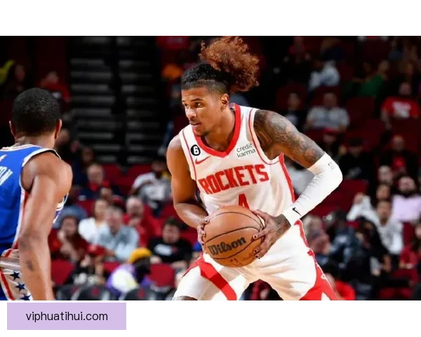 杰伦-格林谈得分方式多样化与球迷互动提升进攻效率